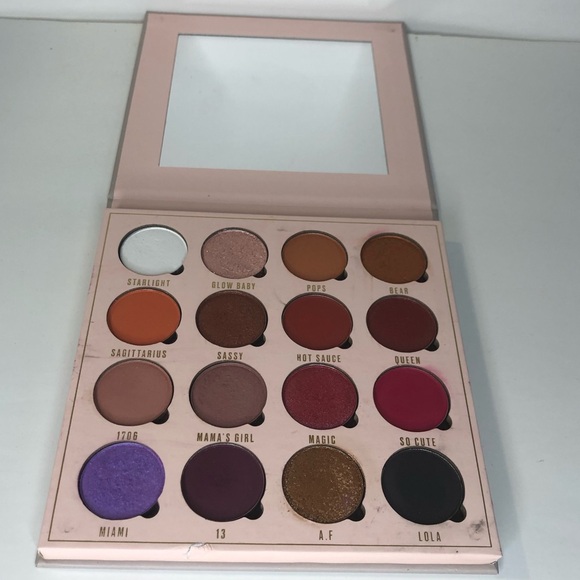 Makeup Obsession Belle Jorden eyeshadow palette - Picture 10 of 16